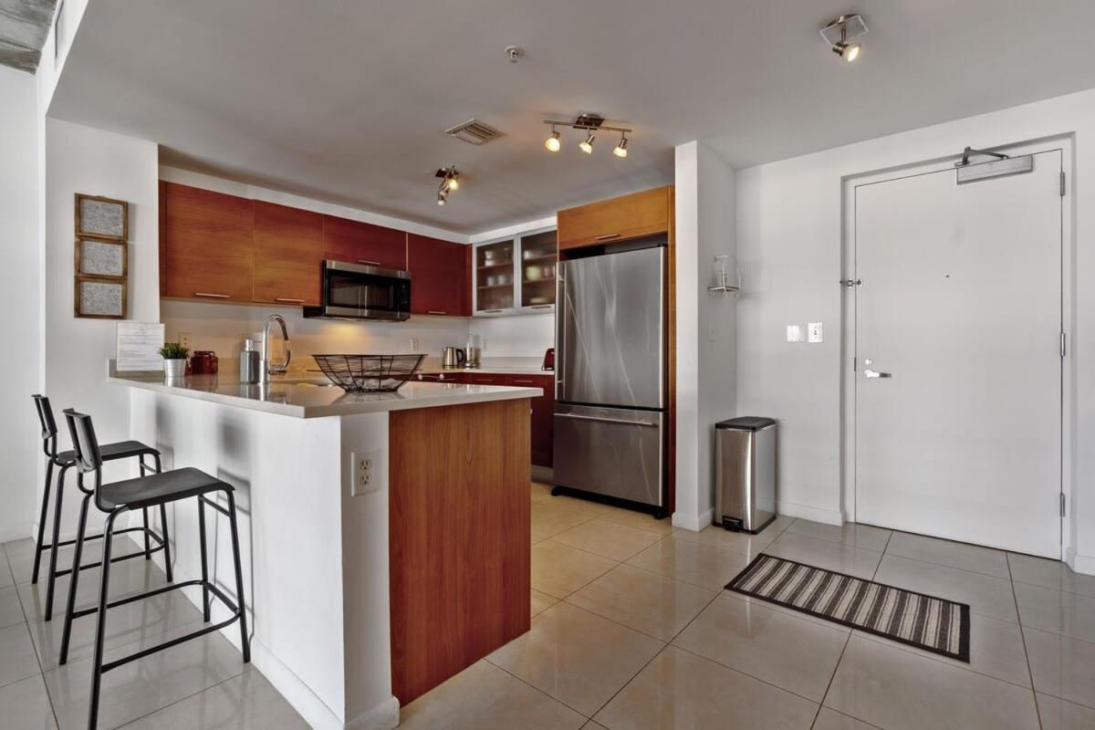City Condo In Midtown Wynwood With Pool And Parking Miami Buitenkant foto